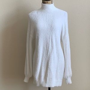 Forever 21 white fuzzy sweater